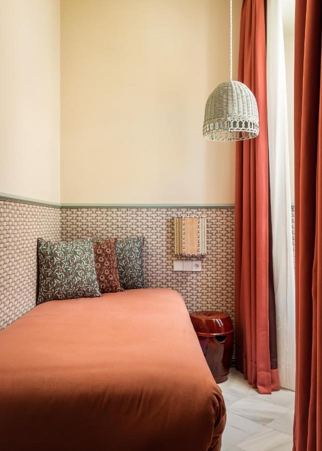 Hotel Bypillow Abril Sevilha
