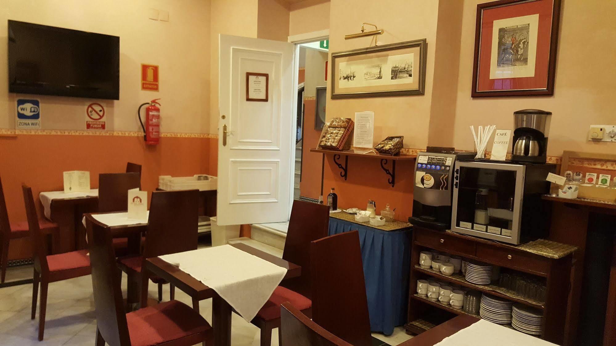 Hotel Bypillow Abril Sevilha